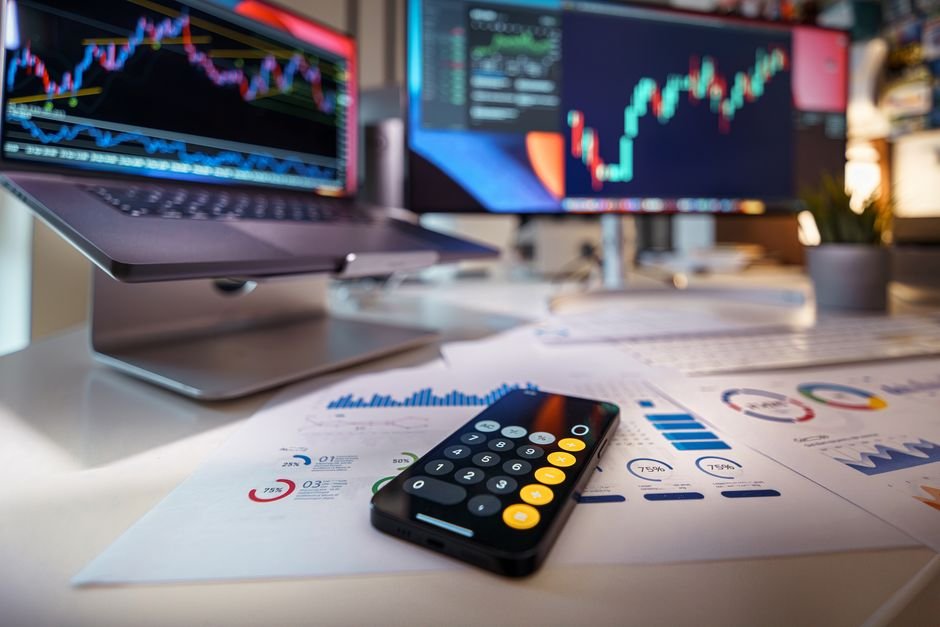 Retirement Savings Longevity Calculator